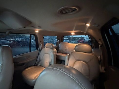 Used 1998 Ford Expedition 4WD image 31