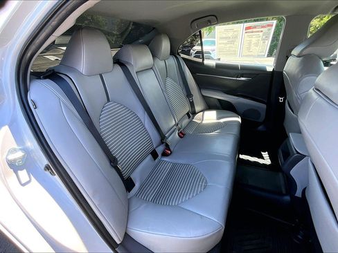 Used 2024 Toyota Camry SE FWD image 25