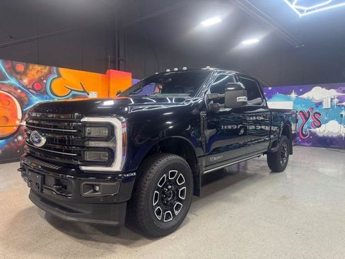 Used 2026 Ford F250 Platinum AWD/4WD image 1