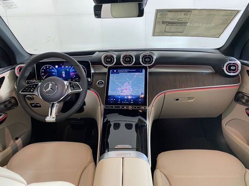 New 2026 Mercedes-Benz GLC 300 4MATIC image 15