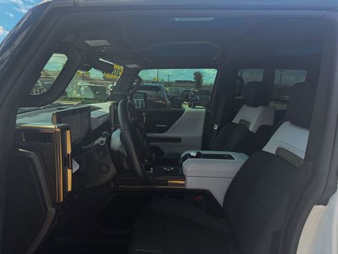 Used 2023 GMC Hummer EV Edition 1 AWD/4WD image 17