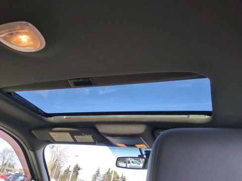 Used 2014 Ford F150 Platinum image 22