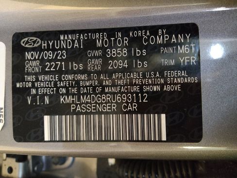Used 2024 Hyundai Elantra SEL FWD image 33