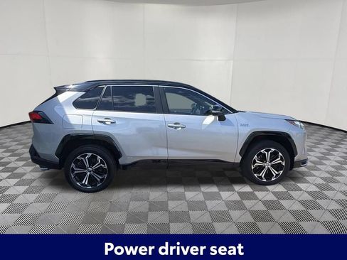 Used 2023 Toyota RAV4 XSE AWD/4WD image 8