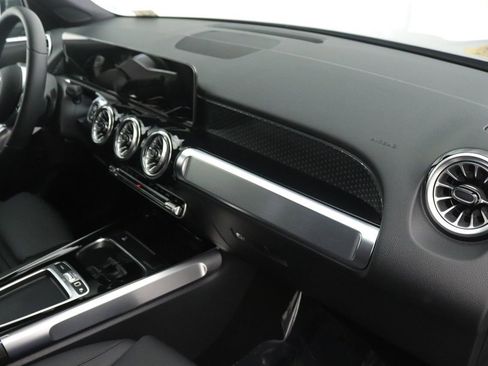 Certified 2026 Mercedes-Benz GLB 250 image 25