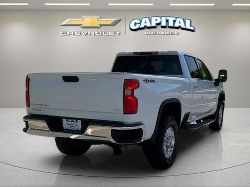 Used 2024 Chevrolet Silverado 2500 LTZ AWD/4WD image 7