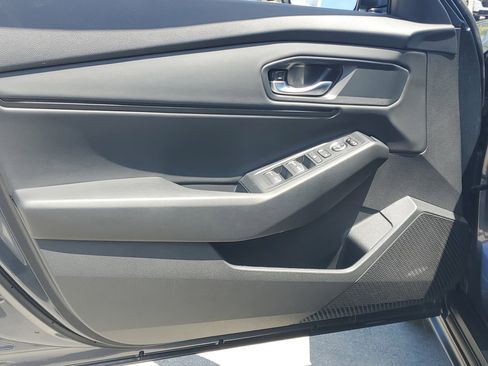 Used 2024 Honda Accord EX image 19