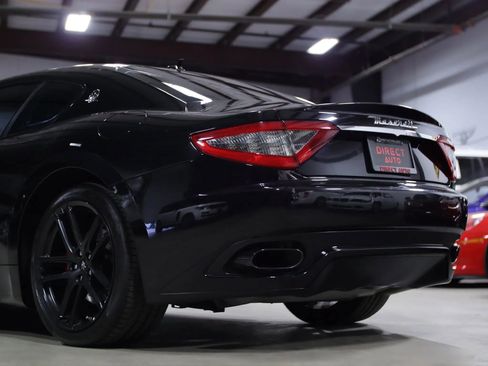 Used 2015 Maserati GranTurismo Sport image 14