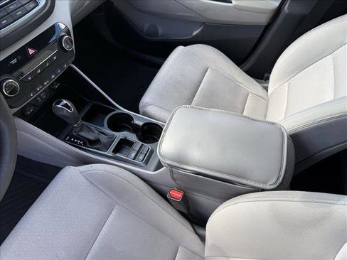 Used 2018 Hyundai Tucson SEL w/ Cargo Package FWD image 13