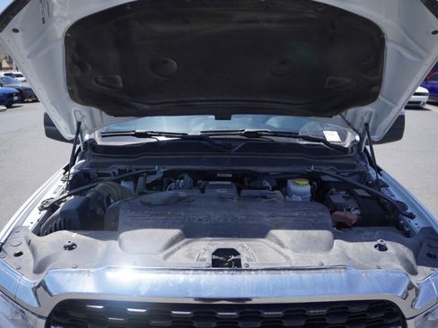 Certified 2024 RAM 3500 Big Horn image 34