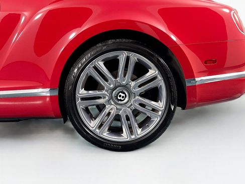 Used 2017 Bentley Continental GT AWD/4WD image 30