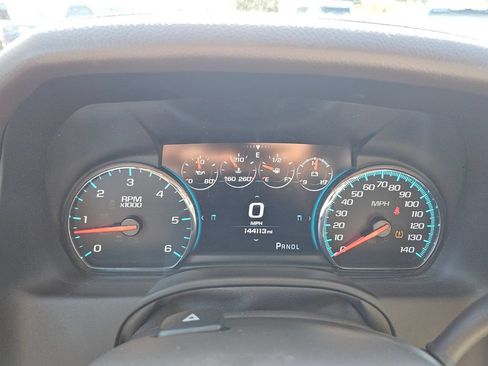 Used 2018 GMC Yukon Denali RWD image 24