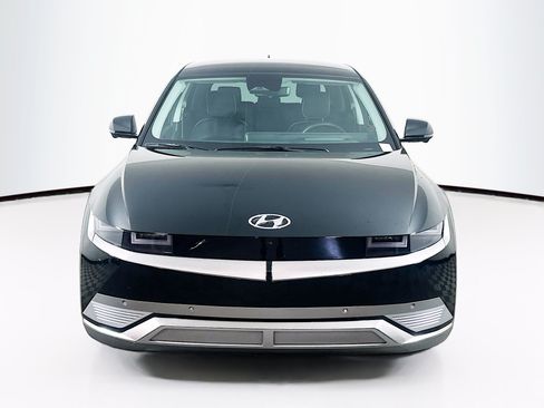 Used 2024 Hyundai Ioniq 5 Limited RWD image 2