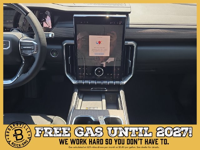 New 2026 GMC Acadia Denali w/ Super Cruise Package FWD image 13