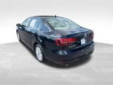 Used 2016 Volkswagen Jetta SE image 5