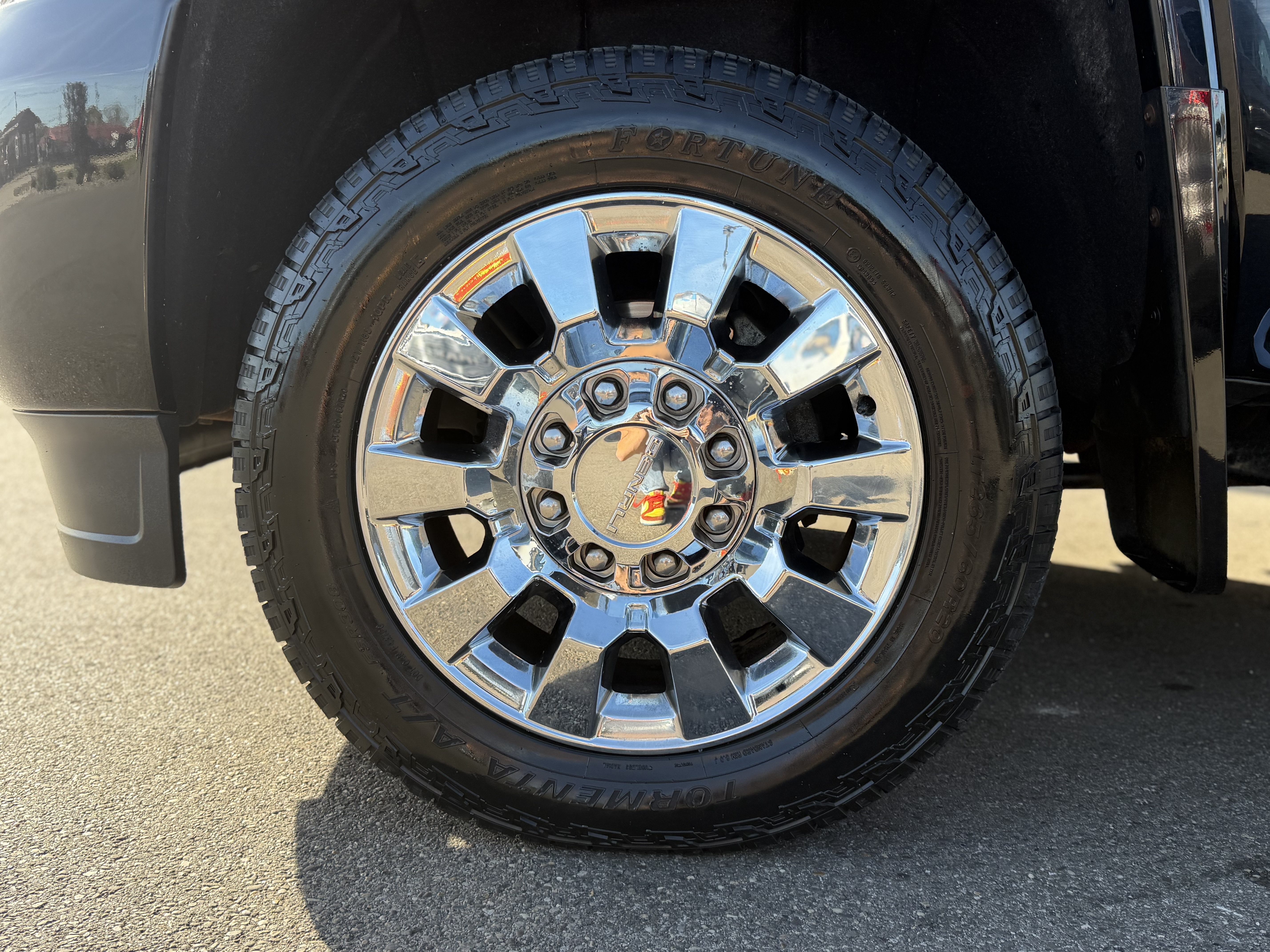 Used 2016 GMC Sierra 2500 Denali w/ Duramax Plus Package AWD/4WD image 22