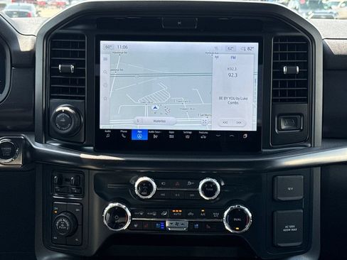 Used 2025 Ford F150 Lariat AWD/4WD image 19