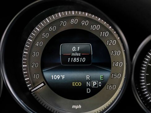 Used 2014 Mercedes-Benz E 350 4MATIC Wagon image 15
