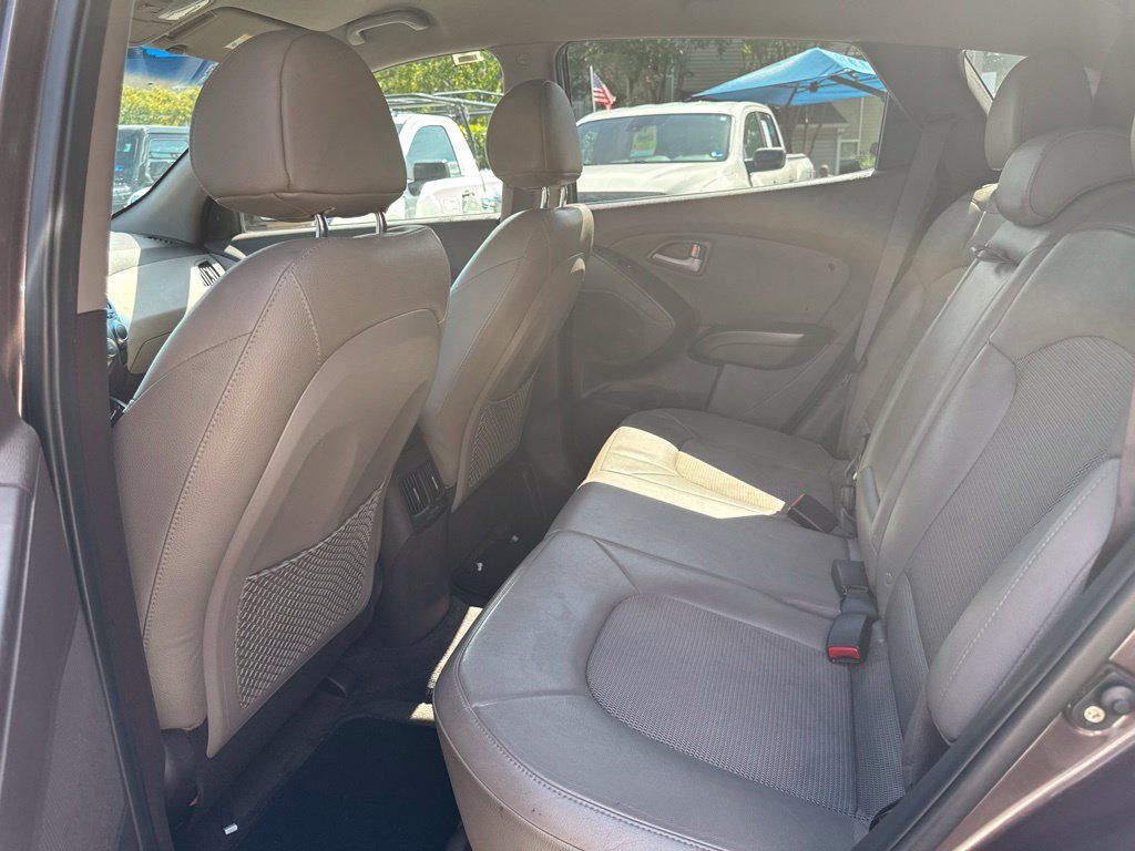Used 2014 Hyundai Tucson SE FWD image 10
