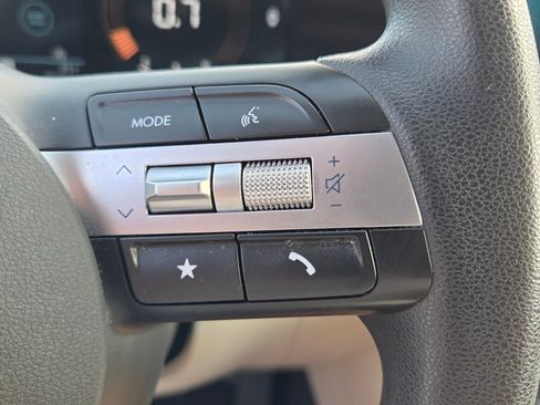 Used 2025 Hyundai Tucson SEL FWD image 26