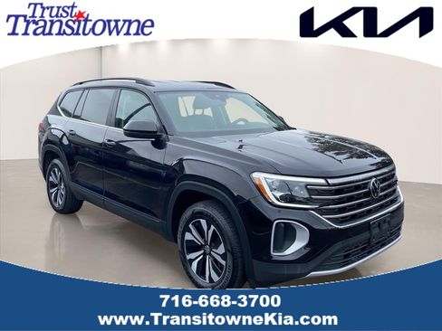 Used 2024 Volkswagen Atlas SE AWD/4WD image 1