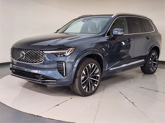 Used 2025 Volvo XC90 B6 Plus video 1