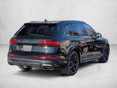 New 2026 Audi SQ7 Premium Plus image 2