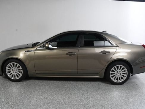 Used 2011 Cadillac CTS Performance RWD image 4