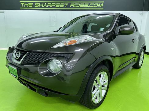 Used 2013 Nissan Juke SV AWD/4WD image 5