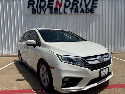 Used 2018 Honda Odyssey EX-L image 9