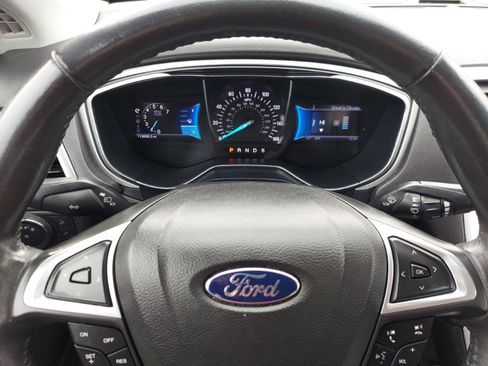 Used 2014 Ford Fusion SE image 15