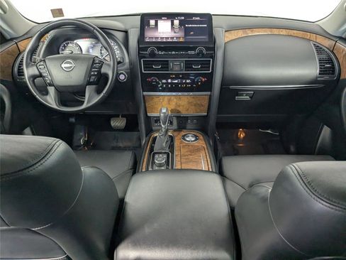Used 2022 Nissan Armada SL image 32