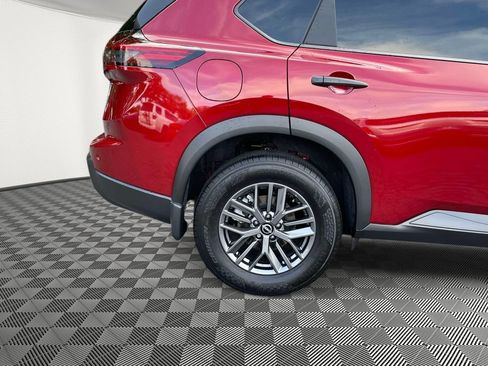 Used 2026 Nissan Rogue S FWD image 7
