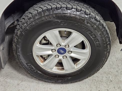 Used 2019 Ford F150 XLT w/ Trailer Tow Package image 10