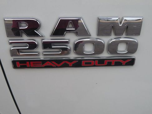 Used 2017 RAM 2500 Laramie w/ Convenience Group AWD/4WD image 13