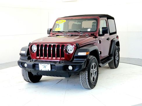 Used 2021 Jeep Wrangler Sport image 2