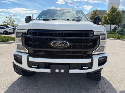 Used 2020 Ford F350 Platinum w/ FX4 Off-Road Package AWD/4WD image 2