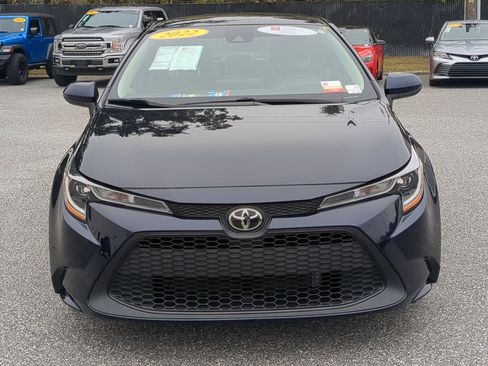Used 2022 Toyota Corolla LE image 17