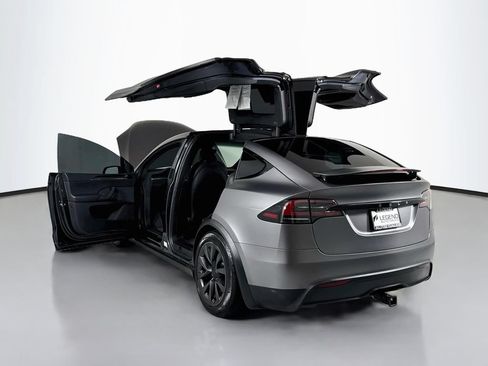 Used 2024 Tesla Model X AWD/4WD image 33
