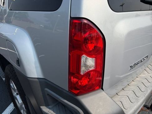 Used 2010 Nissan Xterra SE AWD/4WD image 33