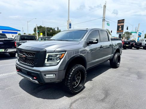 Used 2020 Nissan Titan PRO-4X w/ Pro-4x Convenience Package AWD/4WD image 1