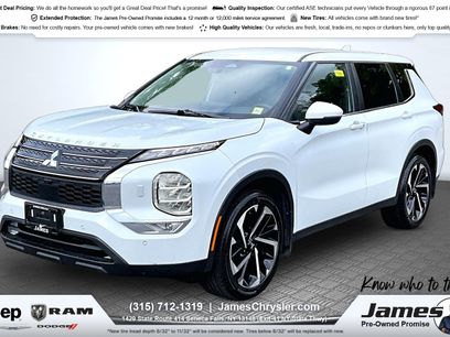 Used 2023 Mitsubishi Outlander SE