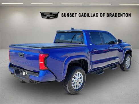 Used 2025 Toyota Tacoma SR5 image 34