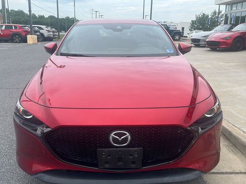 Used 2019 MAZDA MAZDA3 AWD Hatchback image 2