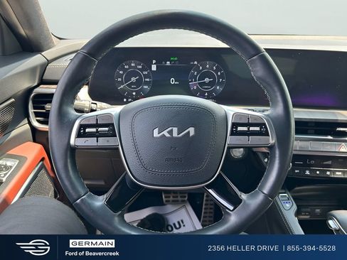 Used 2025 Kia Telluride SX Prestige AWD/4WD image 19