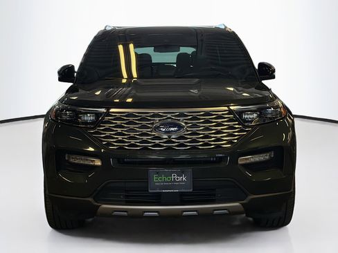 Used 2022 Ford Explorer Platinum w/ Equipment Group 601A AWD/4WD image 2