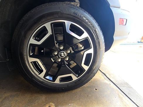 Used 2024 Ford Bronco Sport Outer Banks w/ Tech Package image 30