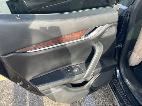 Used 2015 Maserati Ghibli S Q4 image 14