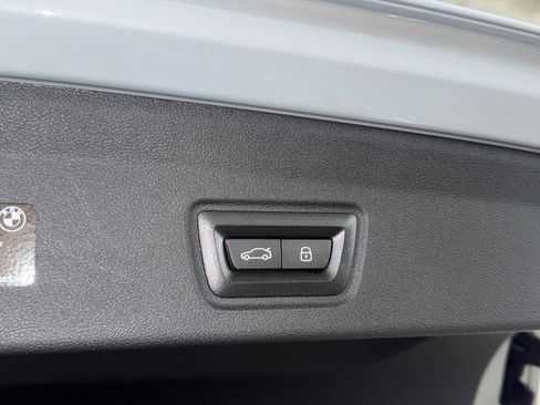 Used 2025 BMW M440i RWD image 24