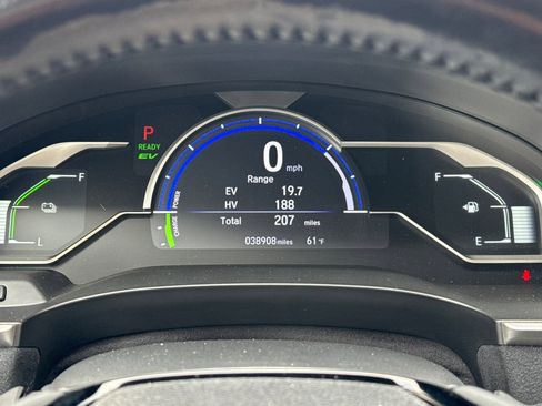 Used 2021 Honda Clarity Touring image 17